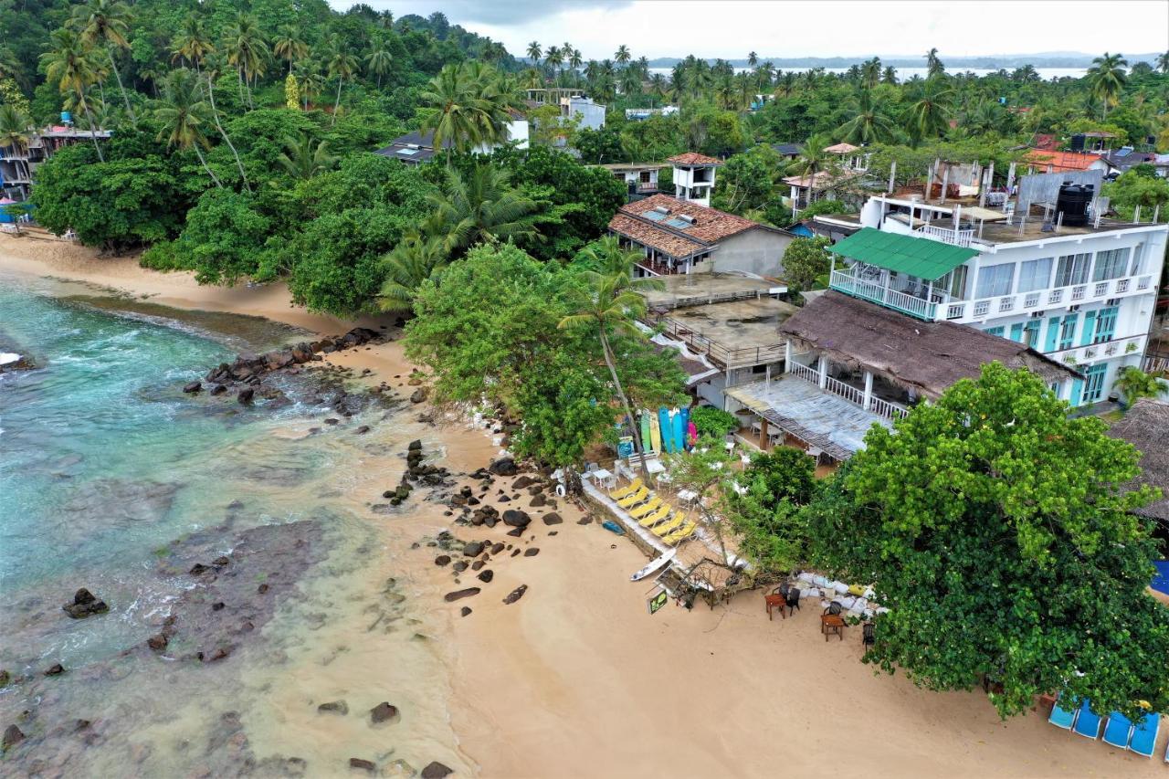 Отель Surf Bar Мирисса Экстерьер фото