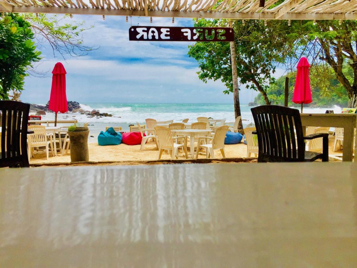 Отель Surf Bar Мирисса Экстерьер фото